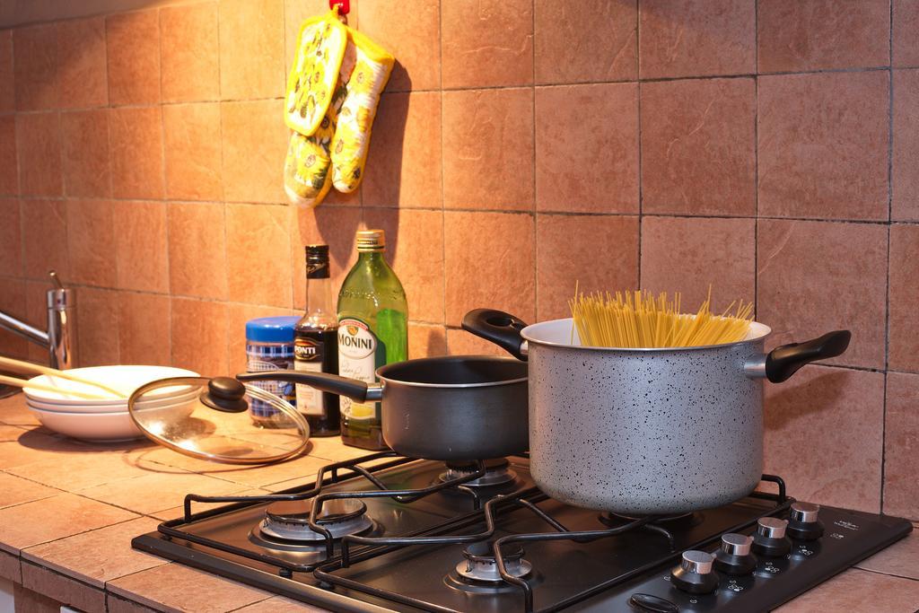 Milan Skyline Apartment In Citta Studi A 1 Minuto Dal Metro Con Terrazzo Wi-Fi E Netflix Szoba fotó