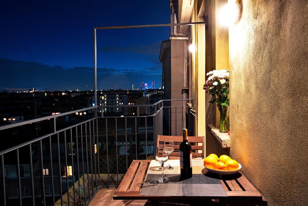 Milan Skyline Apartment In Citta Studi A 1 Minuto Dal Metro Con Terrazzo Wi-Fi E Netflix Szoba fotó