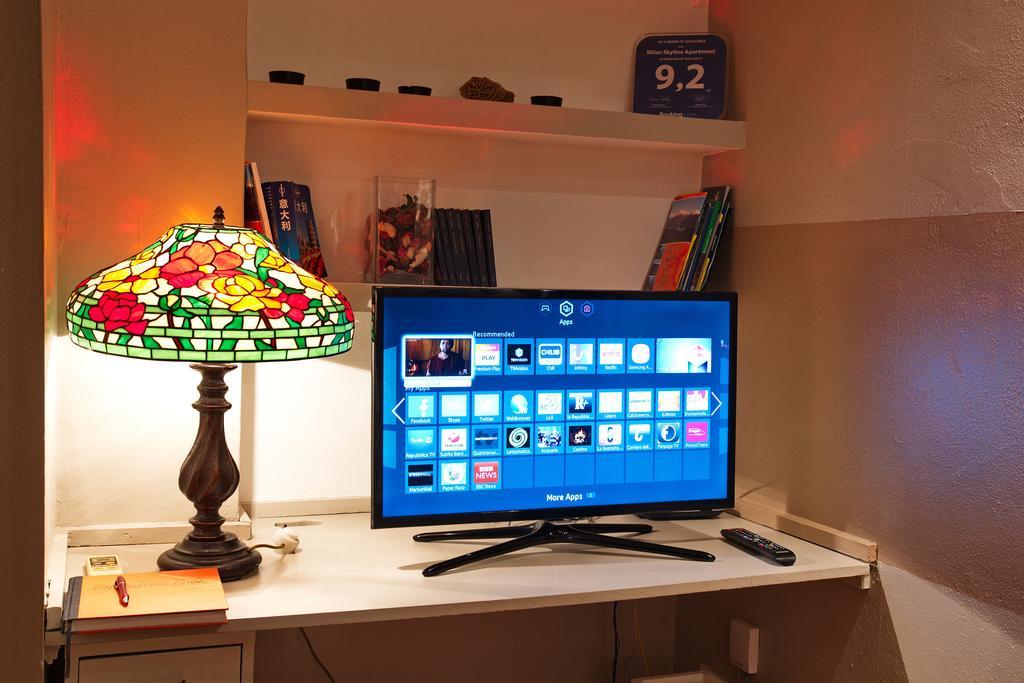 Milan Skyline Apartment In Citta Studi A 1 Minuto Dal Metro Con Terrazzo Wi-Fi E Netflix Szoba fotó