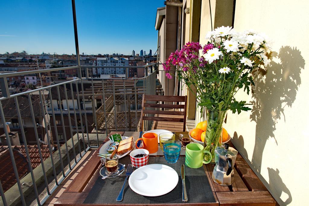 Milan Skyline Apartment In Citta Studi A 1 Minuto Dal Metro Con Terrazzo Wi-Fi E Netflix Szoba fotó