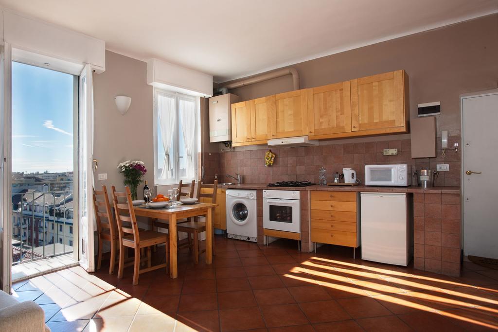 Milan Skyline Apartment In Citta Studi A 1 Minuto Dal Metro Con Terrazzo Wi-Fi E Netflix Szoba fotó