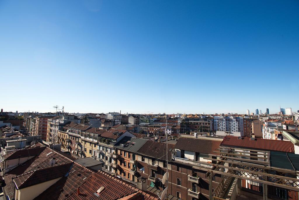 Milan Skyline Apartment In Citta Studi A 1 Minuto Dal Metro Con Terrazzo Wi-Fi E Netflix Szoba fotó