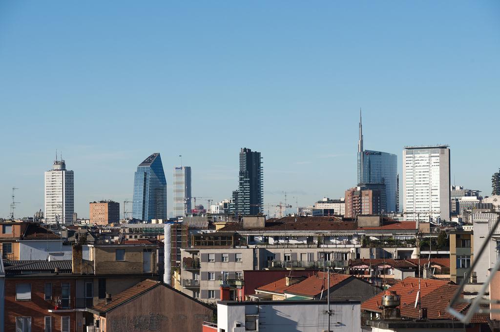 Milan Skyline Apartment In Citta Studi A 1 Minuto Dal Metro Con Terrazzo Wi-Fi E Netflix Szoba fotó